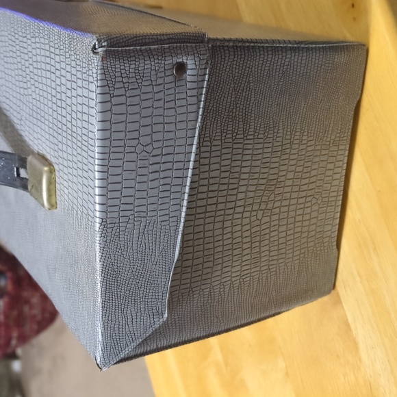 Vintage Nintendo Game Carrying case - Picture 6 of 8